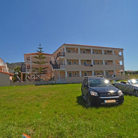 Athina Apartments Zakynthos Town Luaran gambar