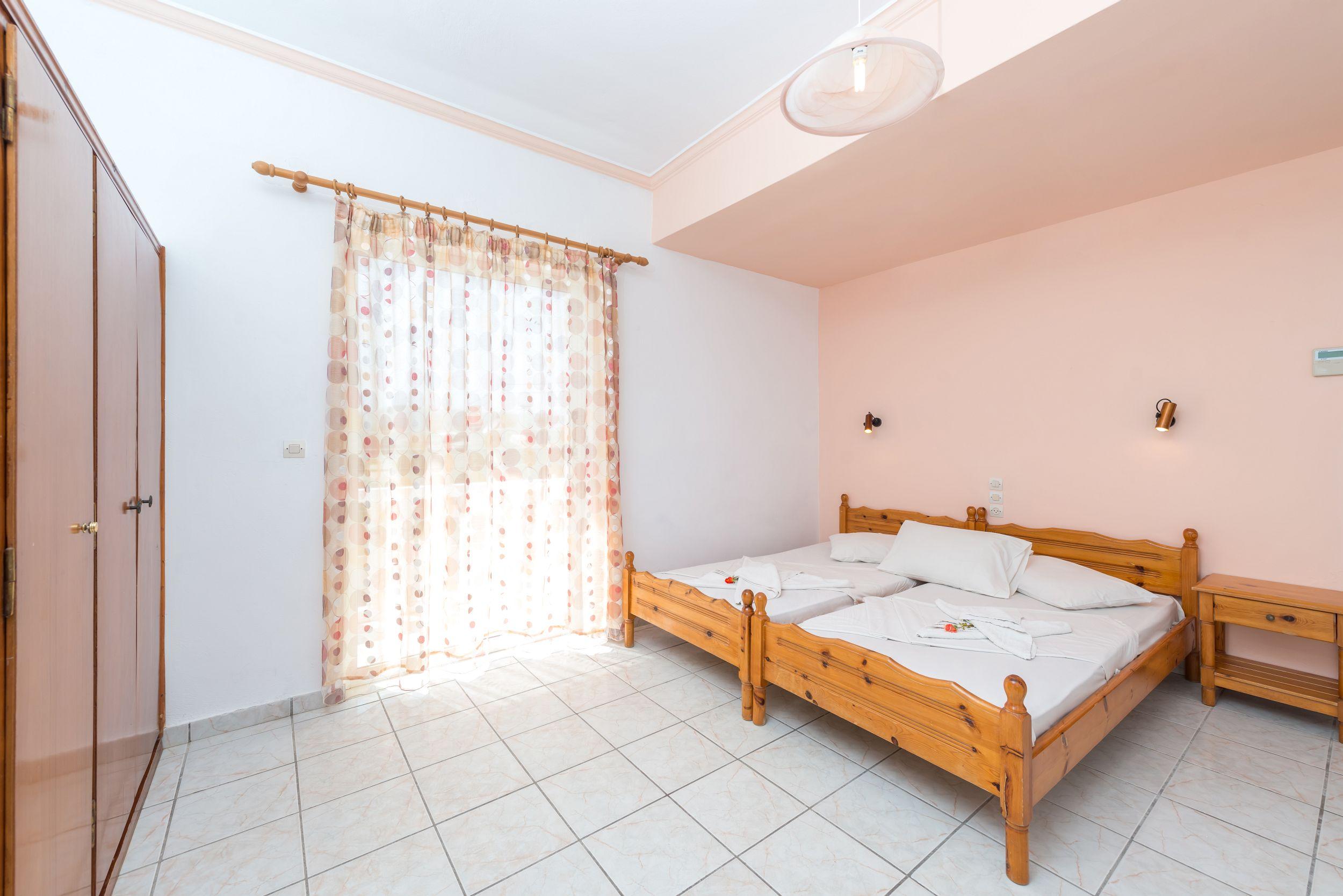 Athina Apartments Zakynthos Town Luaran gambar