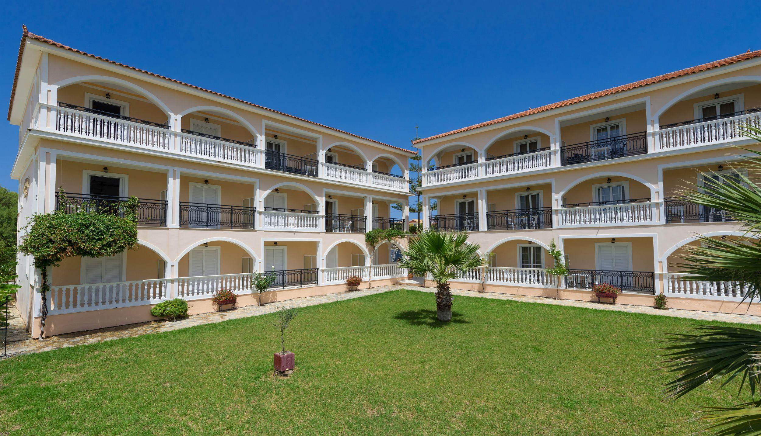 Athina Apartments Zakynthos Town Luaran gambar