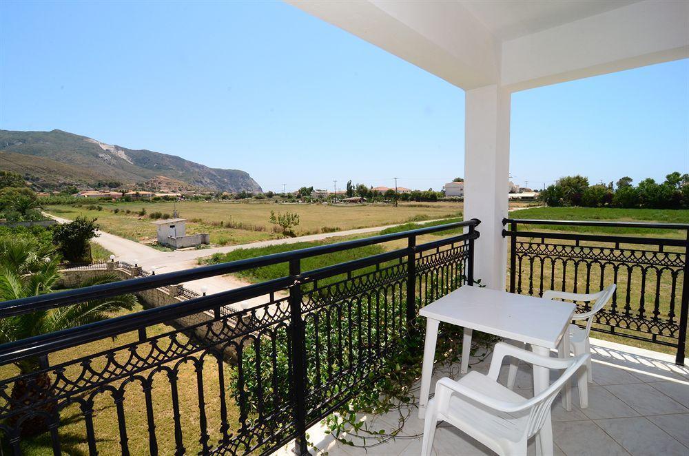 Athina Apartments Zakynthos Town Luaran gambar