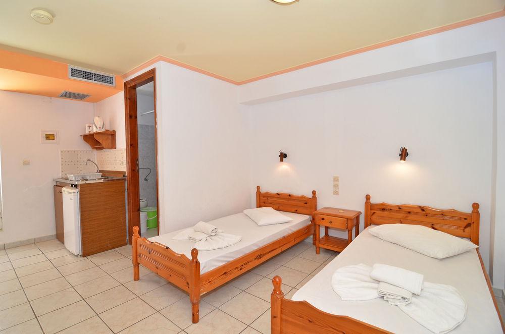 Athina Apartments Zakynthos Town Luaran gambar