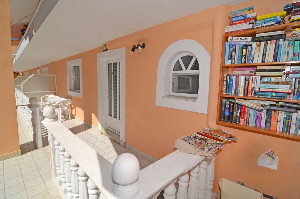 Athina Apartments Zakynthos Town Luaran gambar